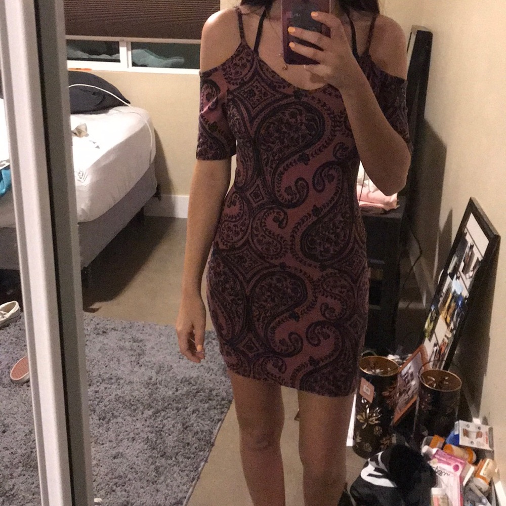 Dress - Picture 2 of 2